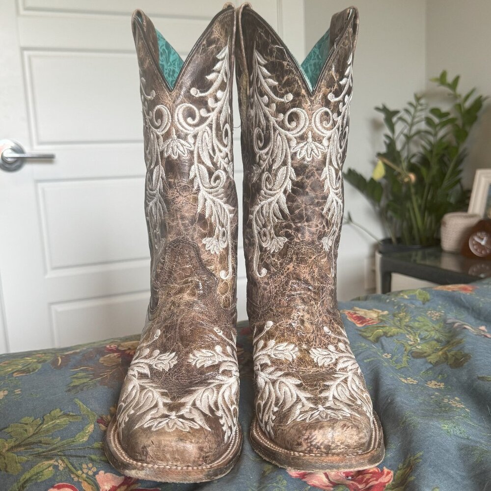 WOMENS GLOW IN THE DARK - FLORAL EMBROIDERY BROWN SQUARE-TOE COWBOY BOOTS 11M